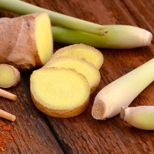 WOODWICK LEMONGRASS GINGER BEES WAX CANDLE